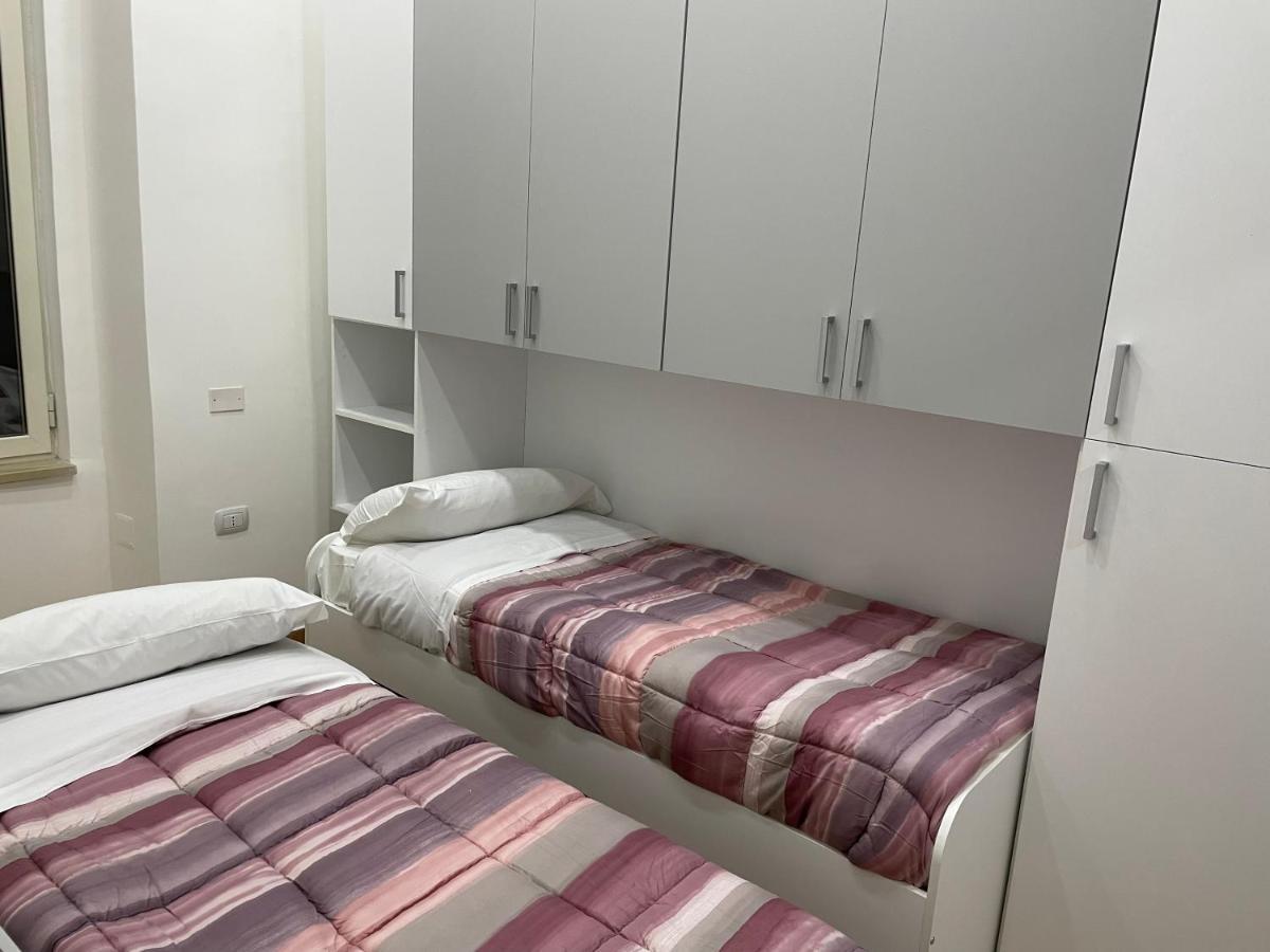 Casa Emilia 2 Daire Napoli Dış mekan fotoğraf